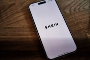 SHEIN - Photo by appshunter.io on Unsplash